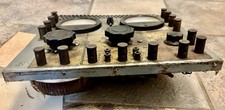 Antigo painel industrial STEAMPUNK com muitos terminais de latão cadeira elétrica comprar usado  Enviando para Brazil