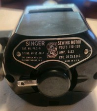Motor de máquina de costura vintage Singer 301 PA2-8 comprar usado Motor de máquina de costura vintage Singer 301 PA2-8 comprar usado  Enviando para Brazil