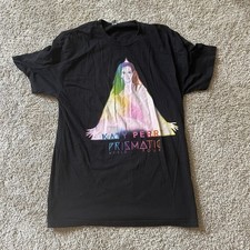 Camiseta Feminina Katy Perry Prismatic Prismatic Tour World Tour 2014 Preta Média  comprar usado Camiseta Feminina Katy Perry Prismatic Prismatic Tour World Tour 2014 Preta Média  comprar usado  Enviando para Brazil