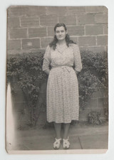 Young woman dress d'occasion  Expédié en Belgium