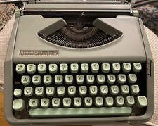 Macchina scrivere vintage usato  Milano