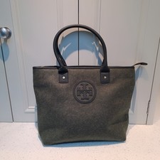 Authentic tory burch for sale  WALLINGFORD
