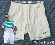 Short roger federer d'occasion  Saint-Nazaire