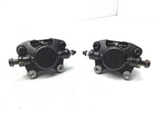 Coppia pinze freno usato Coppia pinze freno usato  Viareggio