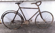 Ancien vélo peugeot d'occasion  Le Cendre