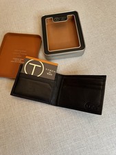 Tumi tech wallet for sale  Hazelwood