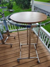 Retail round clothing for sale  Stoystown