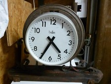 Grande horloge ancienne d'occasion  Martigné-sur-Mayenne