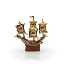Casa de bonecas miniatura latão navio espanhol exibição prateleira decorativa encaixe homem caverna comprar usado  Enviando para Brazil