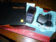 Nokia 3220 mobile for sale  NEWCASTLE EMLYN