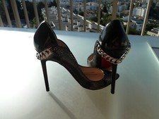 Escarpins louboutin d'occasion  Antibes