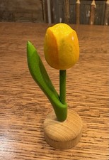 Flor de madeira esculpida e pintada à mão tulipa amarela Holanda Michigan holandês, usado comprar usado  Enviando para Brazil