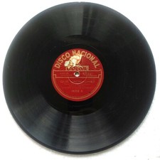 CARLOS GARDEL Disco Nacional 18233 TANGO 78 RPM QUE VACHACHE? / TRISTEZA GAUCHA, usado comprar usado  Enviando para Brazil