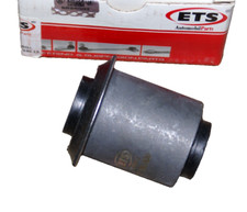 07.sb.309 front wishbone for sale  LOUGHBOROUGH