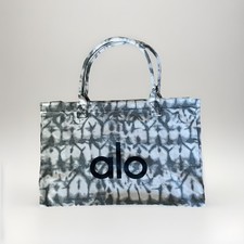 New alo yoga for sale  Culver City