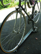 Porte velo ajustable d'occasion  La Loupe