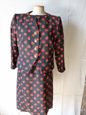 Tailleur yves saint d'occasion  Seyssel