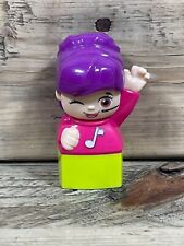 Mega Bloks figura cantora menina microfone bloco de cabelo roxo peça de construção brinquedo PC comprar usado  Enviando para Brazil