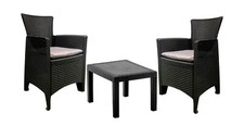 Set poltrone tavolino usato  Italia