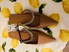 Zara beige flat for sale  BEDFORD