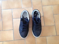 Sneakers chaussures sport d'occasion  Mordelles