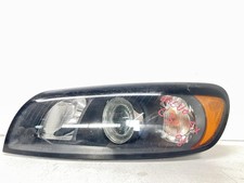 Faro anteriore sinistro usato  Italia