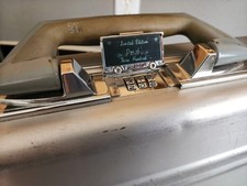 Limited edition 300 d'occasion  Expédié en Belgium