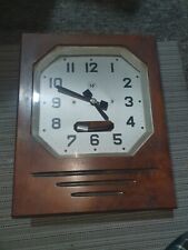 Horloge pendule électrique d'occasion  Vernaison