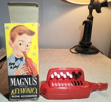 ACORDEÃO VINTAGE MAGNUS KEYMONICA N°. 100 BRINQUEDOS INFANTIS NA CAIXA ORIGINAL comprar usado  Enviando para Brazil