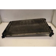 Radiatore per audi usato  Bedizzole