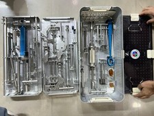 Conjunto de instrumentos de travamento e parafuso Zimmer | Bandeja ortopédica para trauma | Completo comprar usado  Enviando para Brazil
