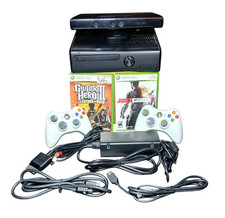 Usado, Console Xbox 360 S Slim 4GB 1439 cabos controle caixa de energia pacote Kinect comprar usado  Enviando para Brazil