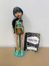 Monster high doll d'occasion  Beaurepaire