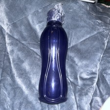 Usado, Garrafa de água Tupperware grande ecológica 1L azul marinho máquina de lavar louça reutilizável nova!  comprar usado  Enviando para Brazil