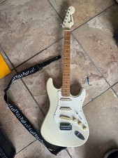 Chitarra elettrica encore usato  Teggiano