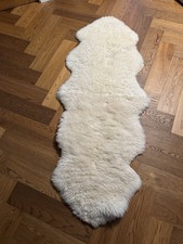 Natural sheepskin rug for sale Natural sheepskin rug for sale  NOTTINGHAM