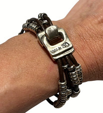 pulseira couro prata comprar usado pulseira couro prata comprar usado  Enviando para Brazil