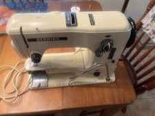Bernina 530 sewing for sale  Franklin