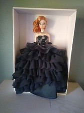 Poupée barbie silkstone d'occasion  Pézilla-la-Rivière