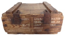 Caisse bois grenades d'occasion  Isigny-sur-Mer