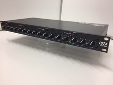 Dbx 1074 4channel d'occasion  Expédié en Belgium