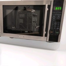 1100w 1.6 cu. for sale  Cedar Rapids