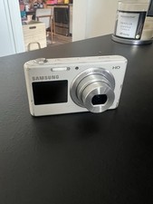 Câmera Digital Samsung DV150F 16.2MP 5x Zoom Óptico Tela LCD Dupla Sem Cartão SD comprar usado  Enviando para Brazil