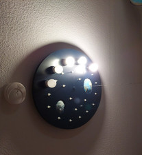 Kinderlampe holz dunkelblau gebraucht kaufen  Langgöns