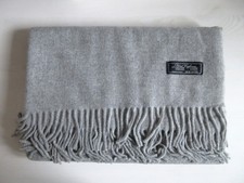 Scialle. lana cashmere. usato  Monsummano Terme