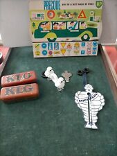 Lot objets publicitaires d'occasion  Saint-Amand-Montrond