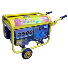 Generatore corrente 2200w usato  San Giorgio a Cremano