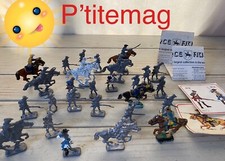 Lot figurines mousquetaires d'occasion  Livry-Gargan