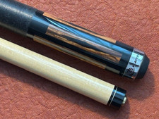 Player pool cue for sale  Minneapolis