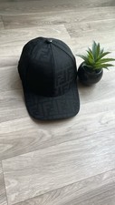 Casquette fendi noir d'occasion  La Ravoire